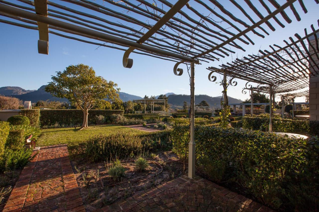 La Cabriere Country House Franschhoek Bagian luar foto